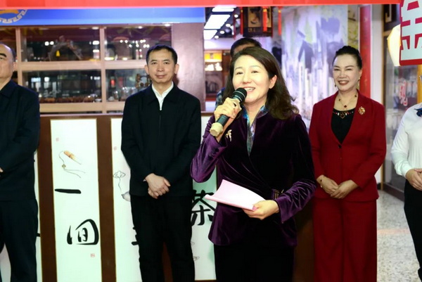 1704761825859058409.jpg c_调整大小.jpg