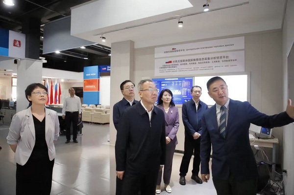 1718076179602076927.jpg 3_调整大小.jpg