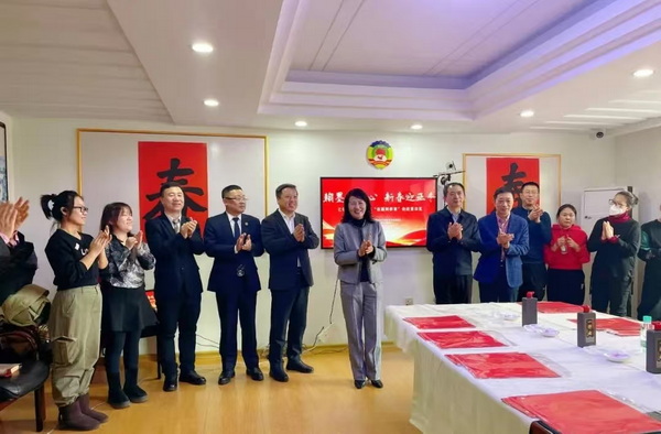 1737418975553082886.jpg 1_调整大小.jpg