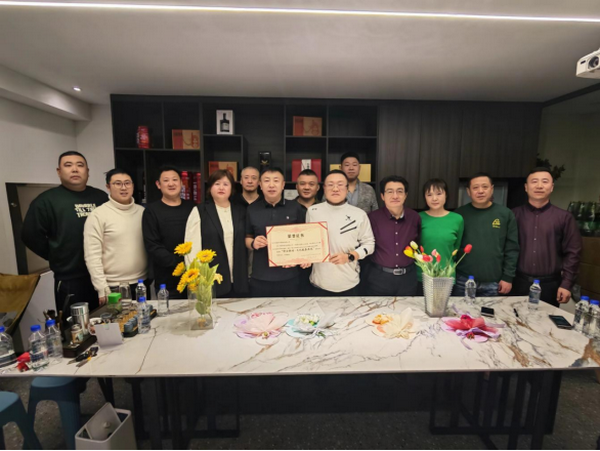 1768440907673074180.png 2_调整大小.png